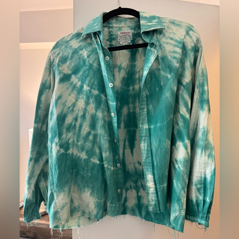 TM Lewin Tie due button down shirt